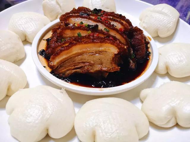 扣肉夹馍