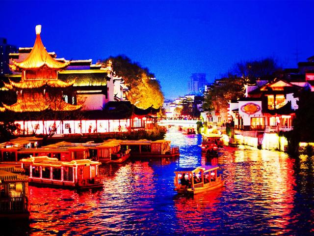 南京市城镇人口_南京市人口密度分布图(2)