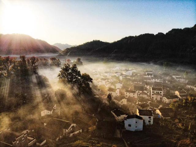江西最美的城市,这4个地方美不胜收,每年去一