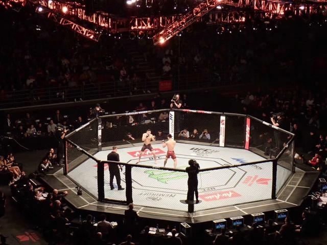 One Night in Beijing,「UFC」站在了中国格斗八角笼的中间