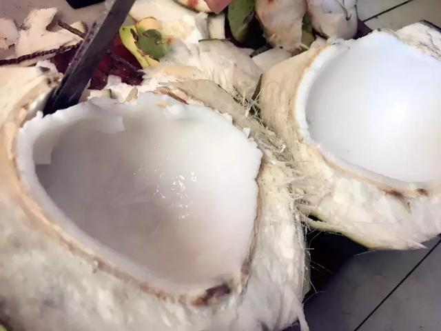 三亚，北纬18℃的蔚蓝，总能将冬天过成夏天！