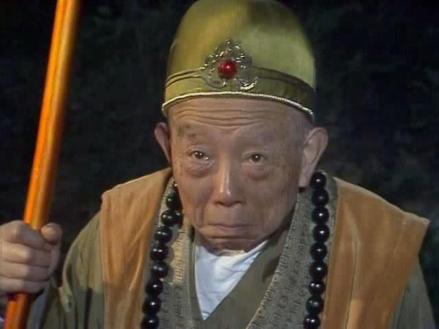 为何金池长老要抢唐僧的锦襕袈裟，你看看观音在袈裟上留了啥？