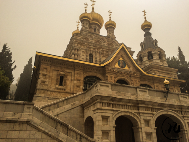 犹太人在这里建都，没有一个国家承认，他们却认为符合圣经