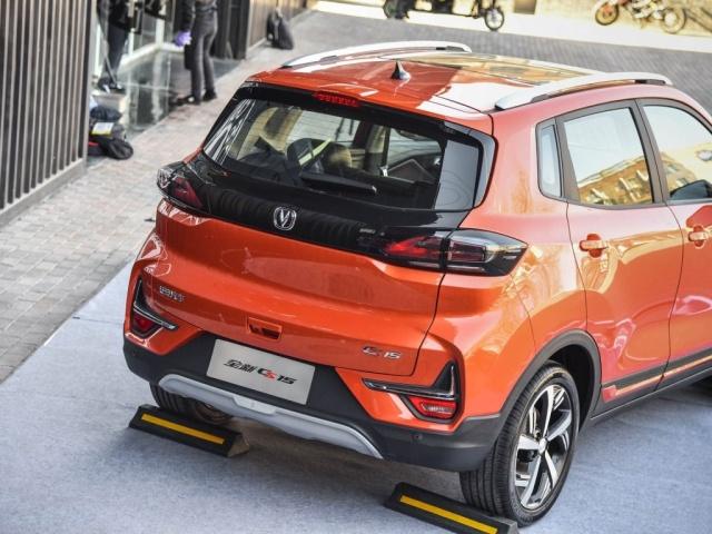 ��н2000ѡ��������ٹ����ͺ�6.3L���ؼ��ڱ�̫��û����