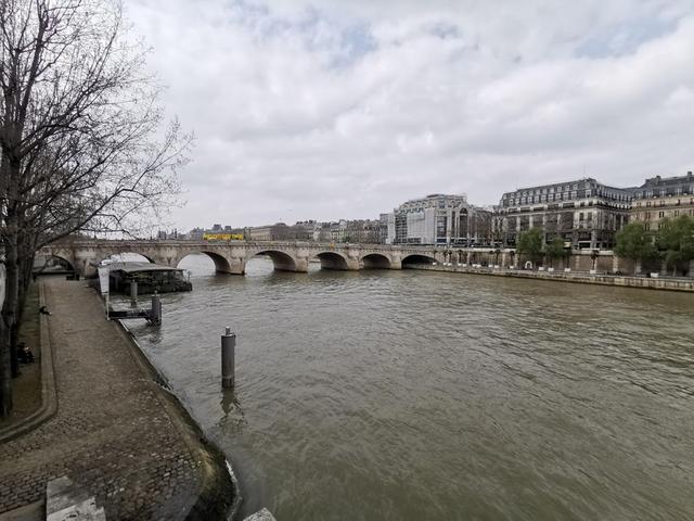 华为 P30 Pro 最大的相机武器:夜间模式 3D 镜