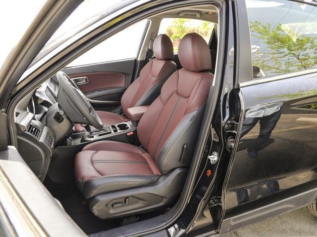 奔腾X80一款被冷落的车,搭载1.8T/2.0L动力强劲