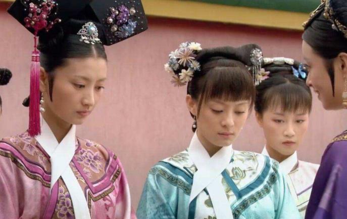 沈眉庄选秀时说只读过女则与女训，并不是讨巧外乖，用意深远