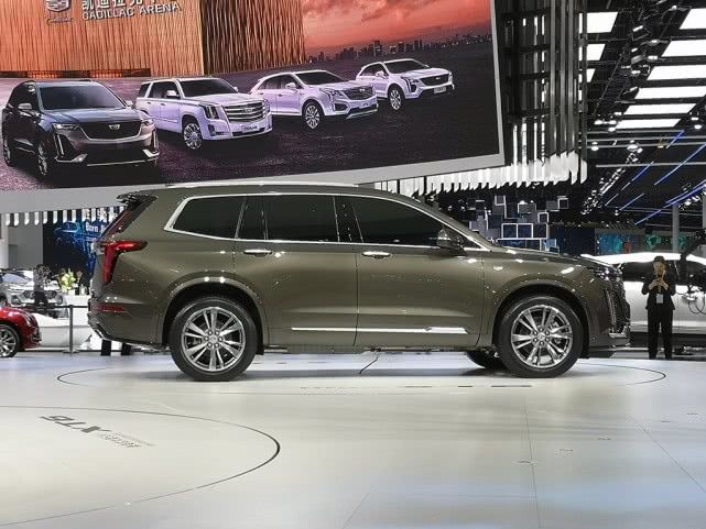 依靠SUV抢占市场,凯迪拉克XT6正式发布,车长5米配9AT