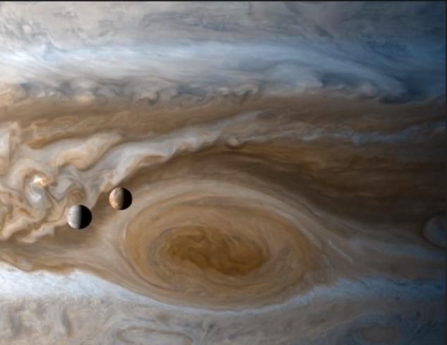木星的眼睛有多恐怖?探测器发现有个眼睛里面似乎有奇怪的东西
