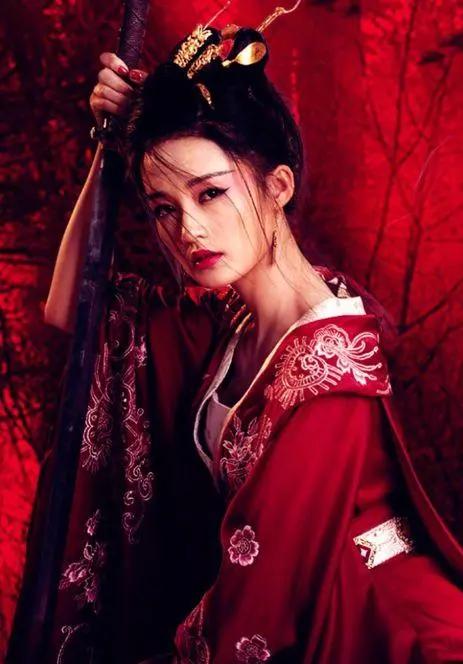 十二星座代表的古装霸气角色,双子座亦正