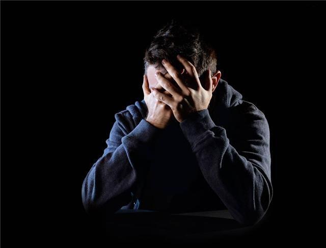 心理测试选出你认为最绝望的一位男人测试你内心在逃避什么