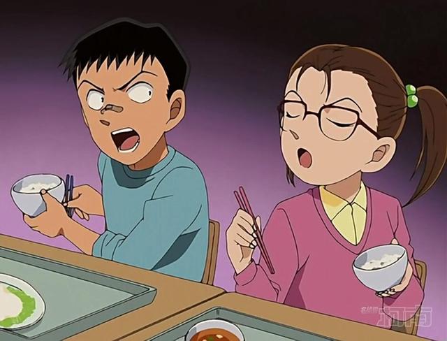 青山自爆《柯南》里情侣几乎全是初恋和青梅竹马,除了这一对