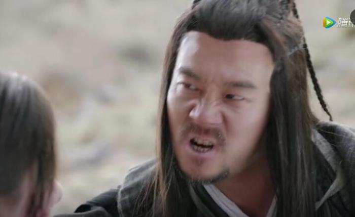 新倚天屠龙记:青翼蝠王韦一笑登场被调侃,曾演过宝莲灯哮天犬
