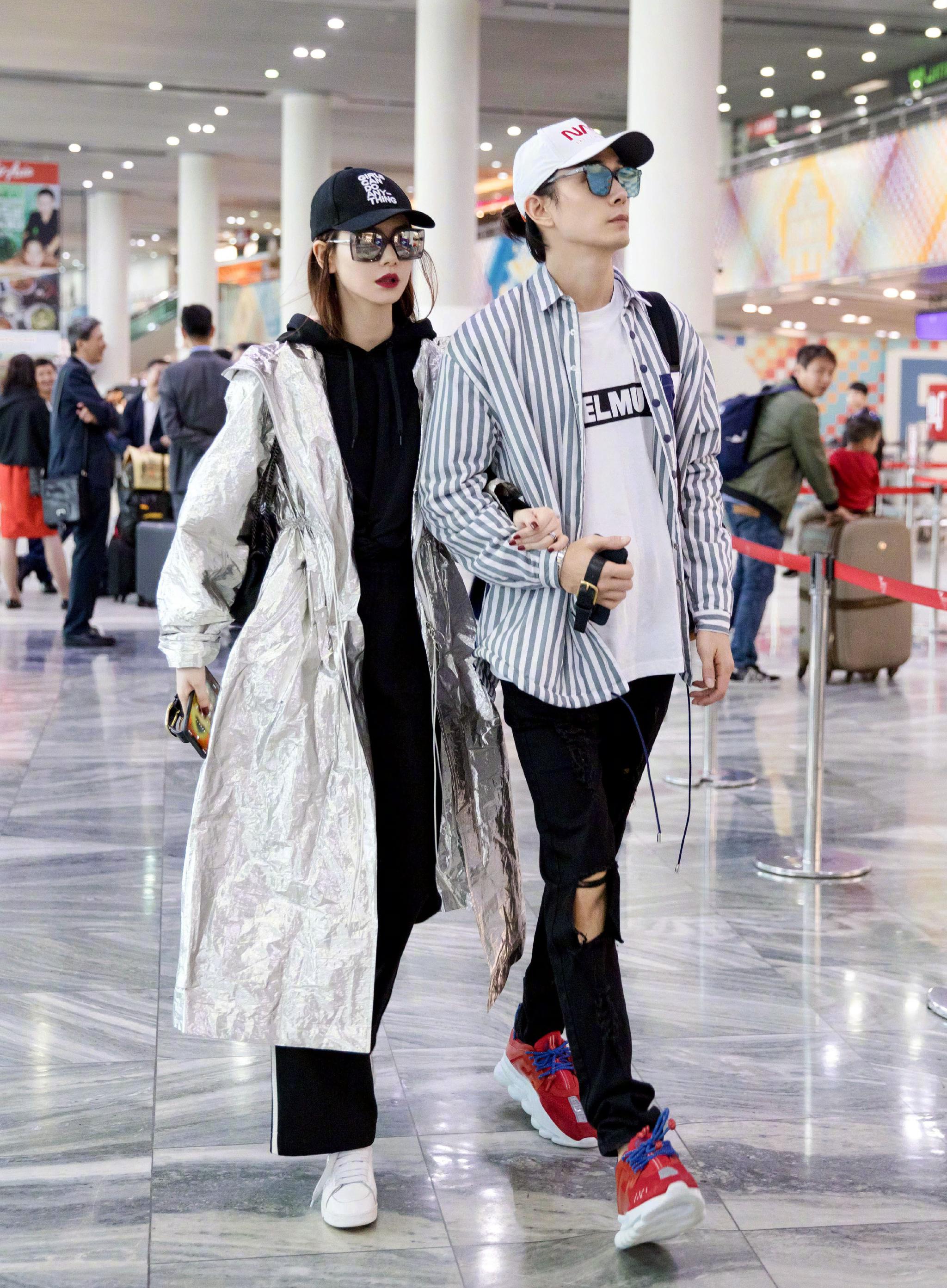 卫衣搭配外套,御寒显瘦两不误!热巴,唐嫣和戚薇都爱上了这样穿