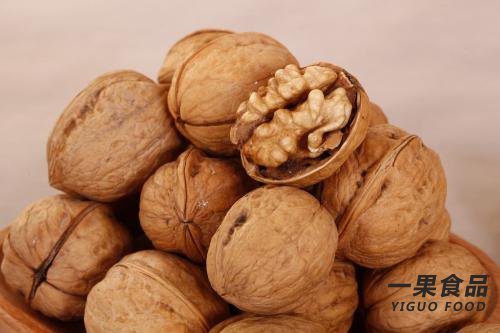 核桃热量高,吃了会发胖?是你不会吃!