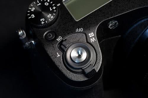 索尼黑卡RX100 V和佳能G7X MarkII哪款性价比