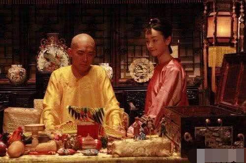 皇后、皇贵妃、贵妃、妃、嫔、贵人、常在、答应等级