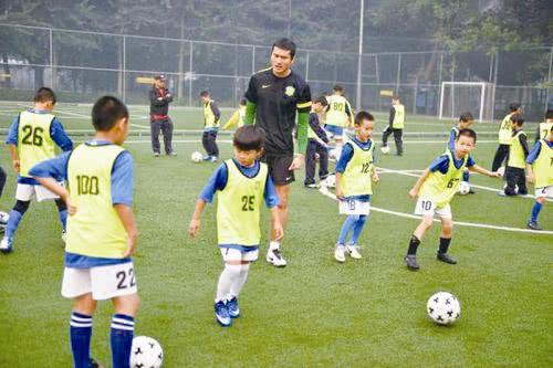 身高是硬要求?中国足球不是选材的问题,是谁选