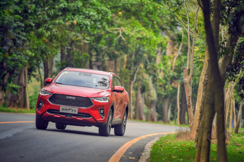 年轻人的轿跑SUV梦，哈弗F7x帮你实现！