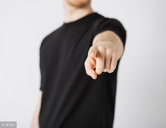 微信朋友圈16个最火的段子:句句戳心窝,搞笑中