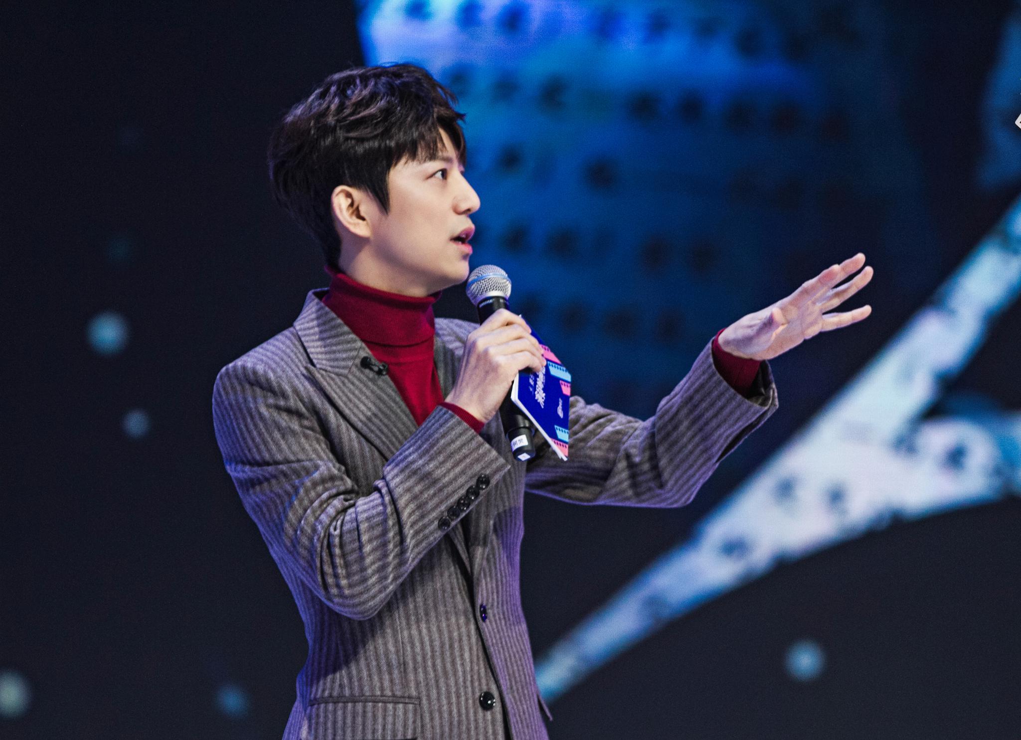 周六综艺:《我家那闺女》吴昕徐海乔感情升级，但最忙的却是何炅