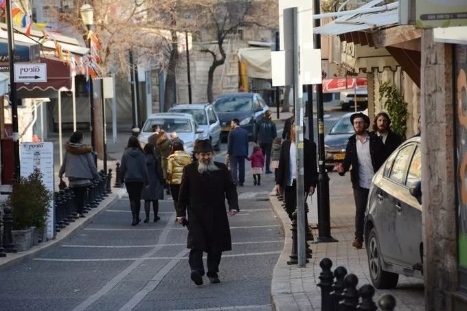 小镇生活丨它是以色列海拔最高的城市，全球最美十大小镇之一