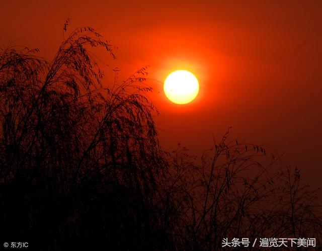 长河落日圆