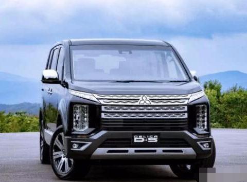 三菱新款MPV能当床使，后排座椅放倒空间太大，五菱慌了