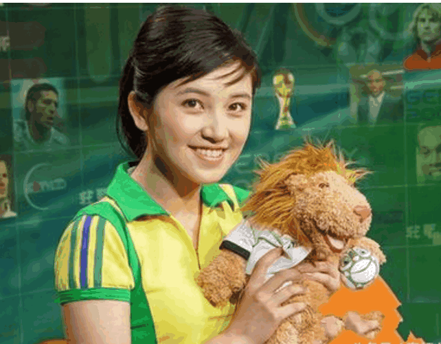 毕业于北大的10大名嘴主持: 撒贝宁李思思上榜