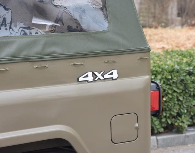 最便宜的4×4越野车,起步仅8万标配四驱,造型50年未大变