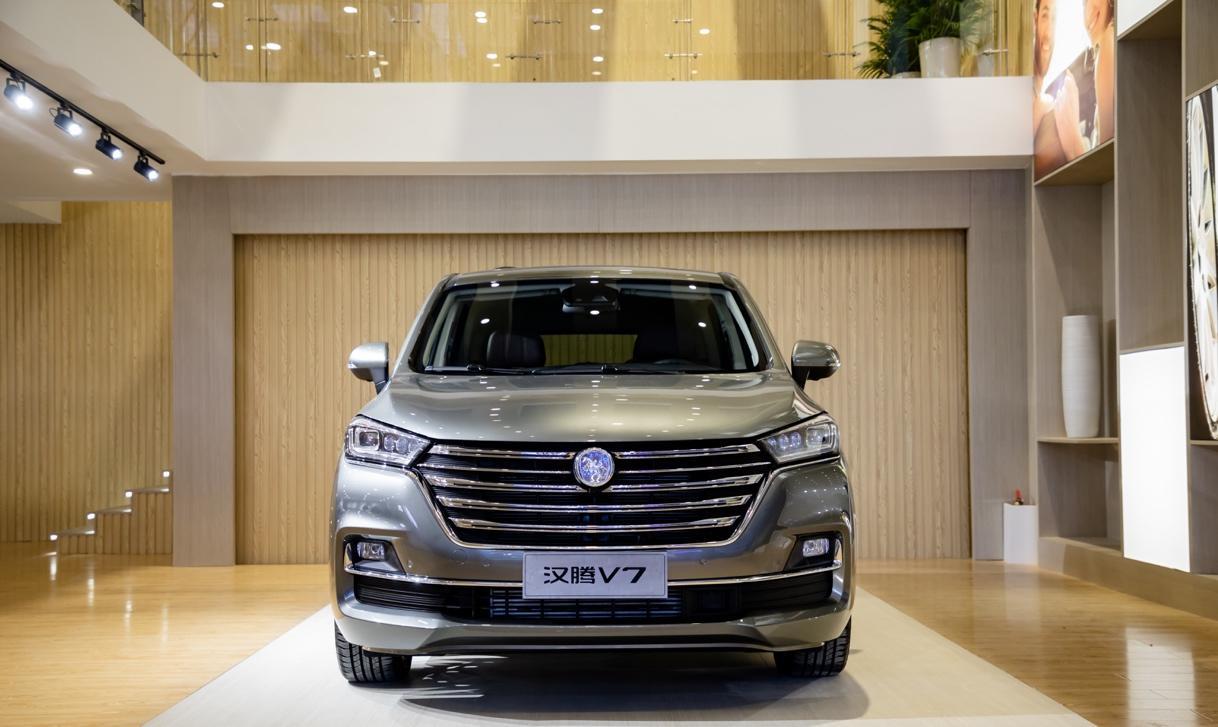 内饰高端和空间宽敞的汉腾V7，预售9.58-13.58万元