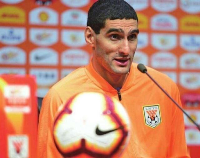 鲁能新外援费莱尼,两场亚冠发挥不尽如人意,李