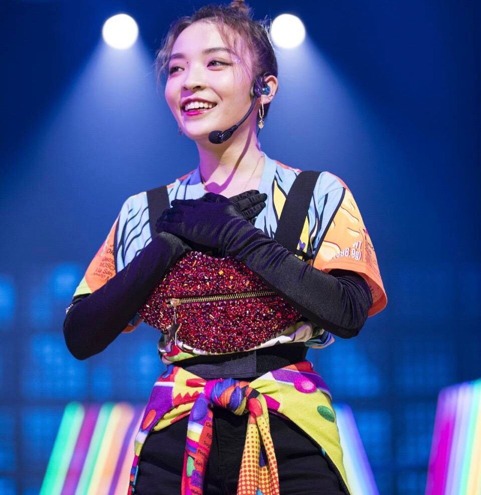 vava拒领金曲奖，称颁奖混乱不专业，犹如当年田震撕那英怼主办方