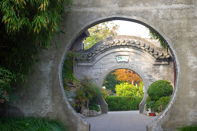 隐藏在<a href='http://travel.sina.com.cn/taizhou_taixingrenmingongyuan-lvyou/?from=b-keyword' target='_blank'>泰州</a>繁华闹市的私宅大院,连梅兰芳都曾来住过!