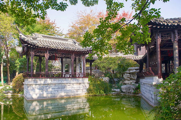 隐藏在<a href='http://travel.sina.com.cn/taizhou_taixingrenmingongyuan-lvyou/?from=b-keyword' target='_blank'>泰州</a>繁华闹市的私宅大院,连梅兰芳都曾来住过!
