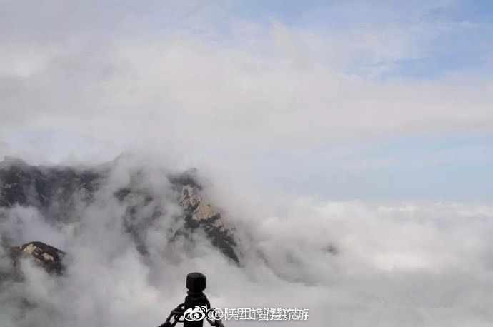 華山云海 云霧繚繞 如履仙境
