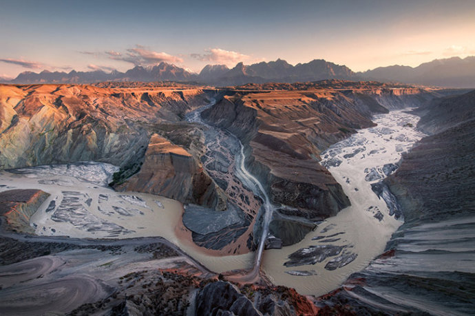 清明节去哪里玩比较好--吐尔根杏花沟、大西沟