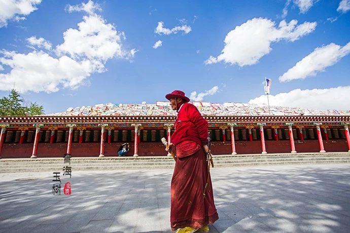 26亿块石头堆砌而成的世界最大祈福许愿之地,石头数量竟然还在不断增加