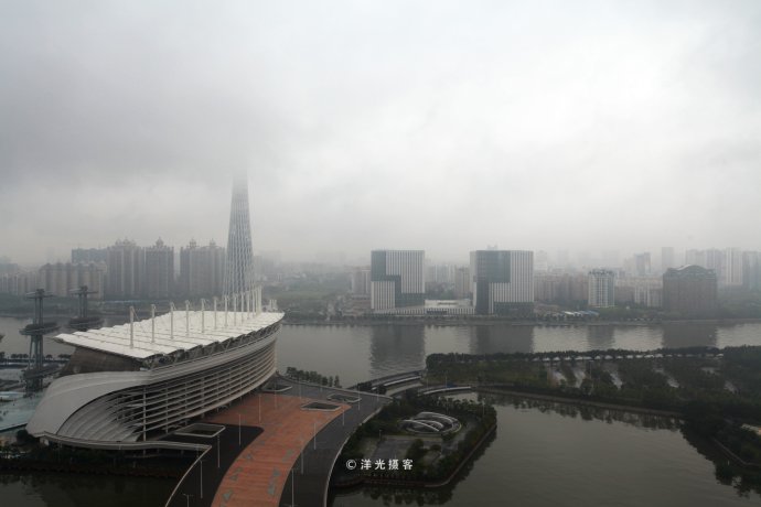 超强台风山竹后世界第二高塔安然无恙，让全球看到真正的中国造