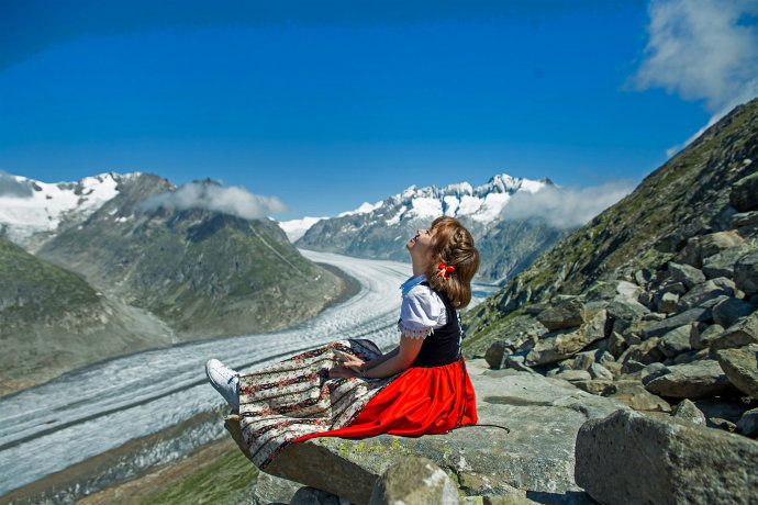 《妻子的浪漫旅行》取景地，欧洲最壮观的阿莱奇冰川，美如外星球