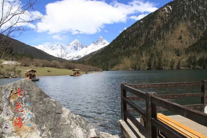 康定情歌(木格措)引风景区位于四川西部的情歌之乡,了解一下