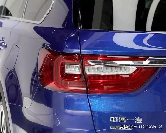 实拍|全新红旗HS7实车,全国首款V6,这颜值能吊打Q5?