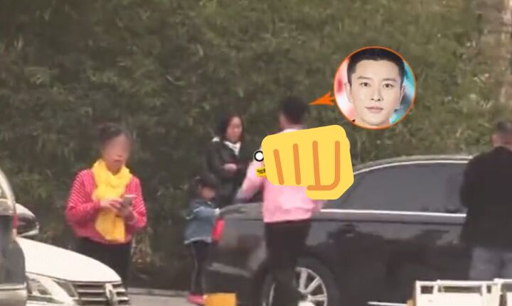 李小璐公开diss让人失望,贾乃亮抽烟解愁,紧紧抱住甜馨
