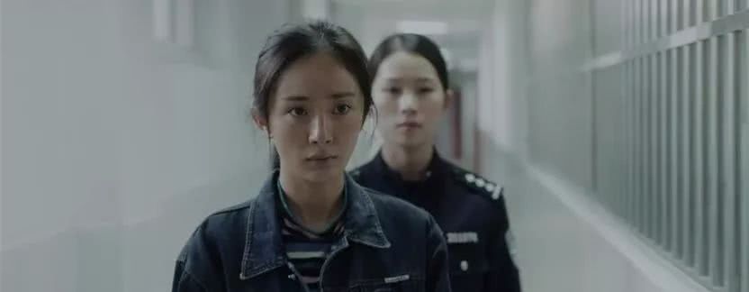 杨幂新片冲上日票房榜第三,但猫眼评分居然比