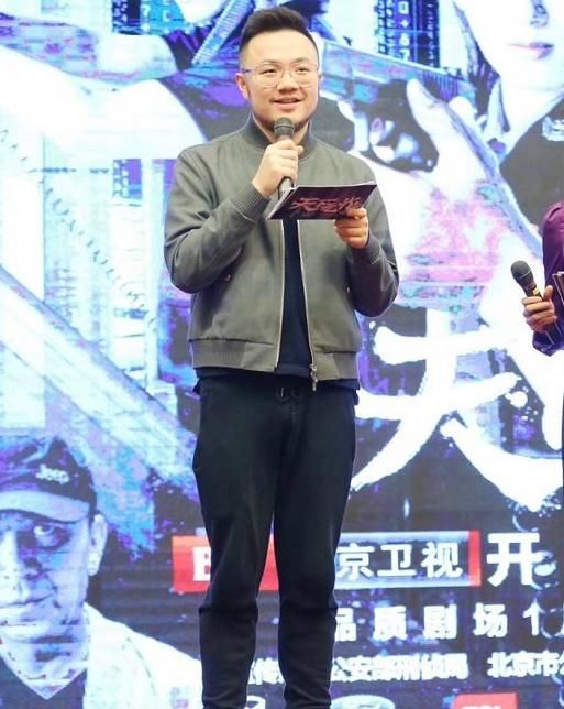 宋丹丹儿子减肥成功微博分享秘诀，网友：不但瘦了，还长漂亮了