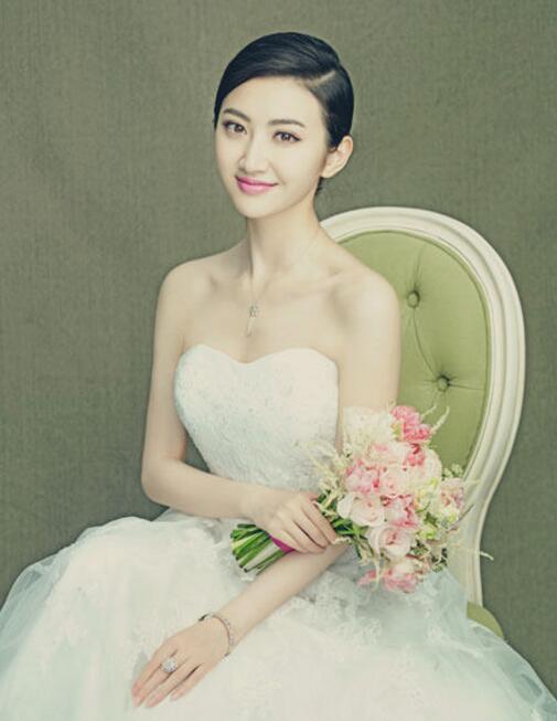 景甜唯美婚纱照,端庄脱俗幸福洋溢