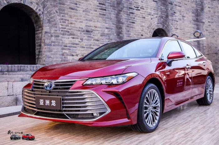 凯美瑞做梦都没想到,抢饭碗的居然是亚洲龙?