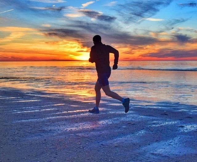 跑步减肥两个月,为何体重没变化?原来是这么回