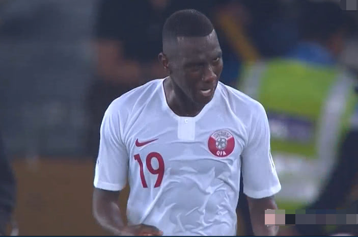 狂轰19球仅丢1球 新冠军产生 卡塔尔轻取日本