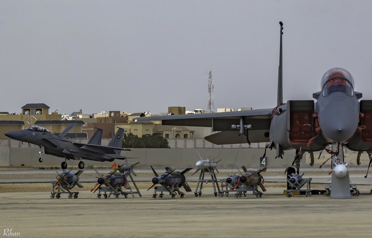 中国彩虹无人机抵达沙特边境机场,将协助新购